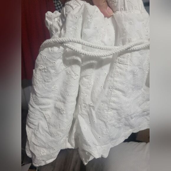 Women's Lc Lauren Conrad Smocked Waist Pull-On Shortie Shorts size M - Picture 3 of 11